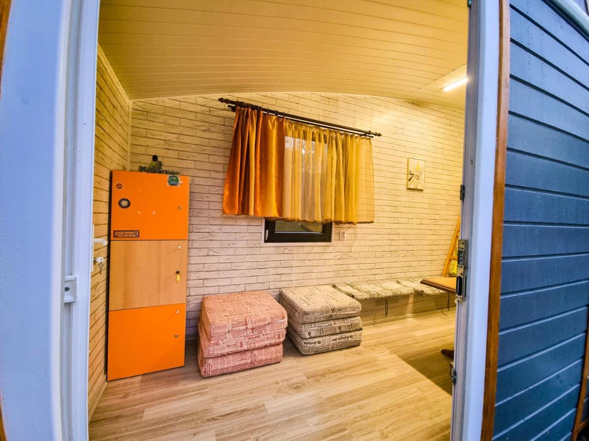Tiny Houses In The Garden Câmpulung Moldovenesc エクステリア 写真